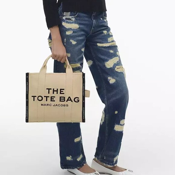 Marc Jacobs The Jaquard Medium Tote - Picture 4 of 4